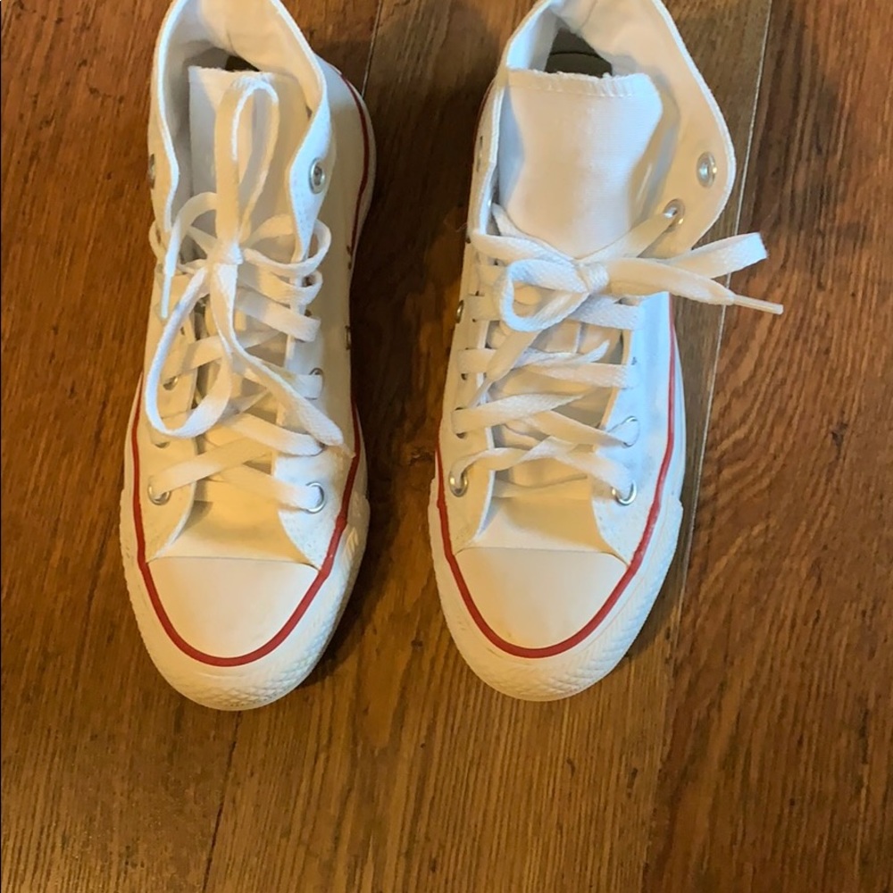 women’s size 6 white converse